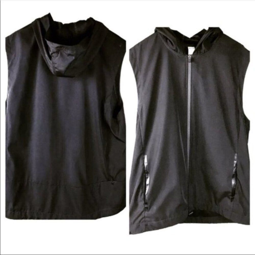 Water Resistant Vest SIze XXL Fabletics Men
